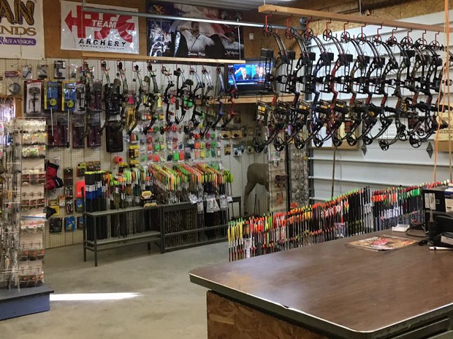 Local archery ranges Bridgeport and New Haven buy bows arrows near you