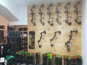 Local archery ranges Bucharest buy bows arrows near you